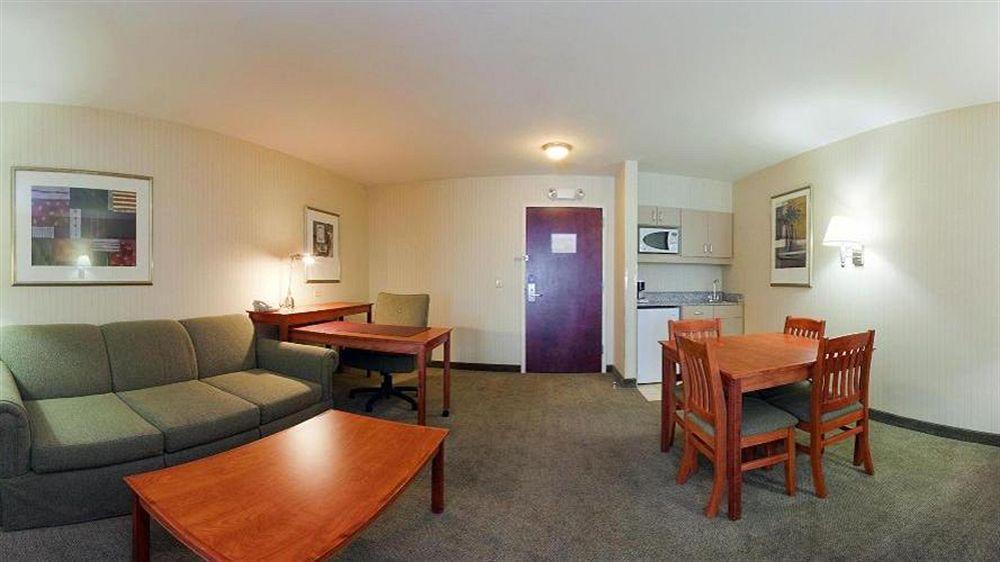 Holiday Inn Express Hotel & Suites Pasco-Tricities By Ihg Εξωτερικό φωτογραφία